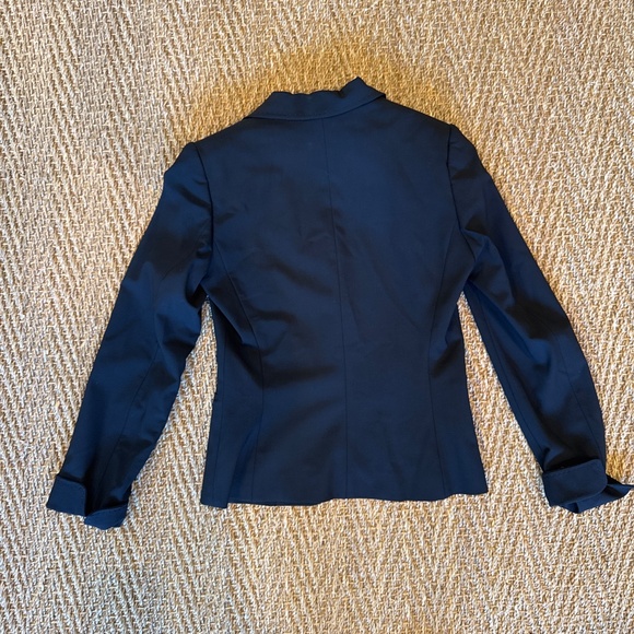 Elie Tahari black suit blazer - Picture 3 of 3